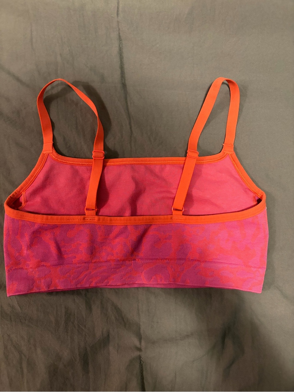 Gymshark Pink and Coral Patterned Seamless Sports Bra - Picture 4 of 6